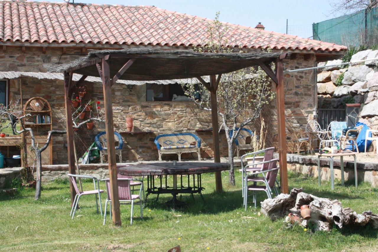 Albergue La Casa Del Camino Valverde de la Virgen Екстериор снимка