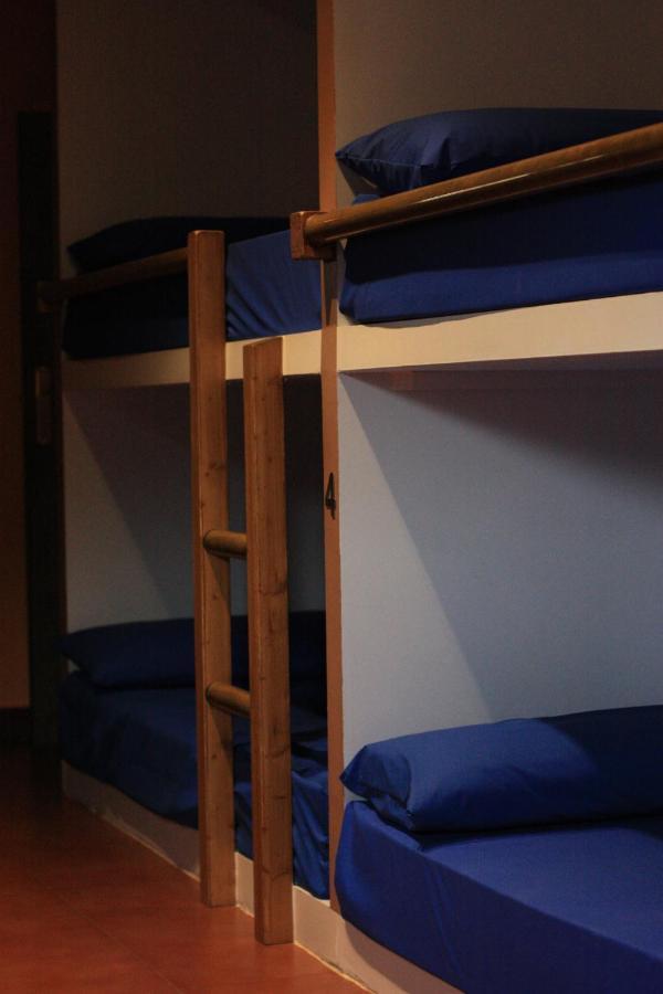 Albergue La Casa Del Camino Valverde de la Virgen Екстериор снимка