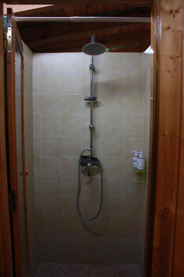Albergue La Casa Del Camino Valverde de la Virgen Екстериор снимка